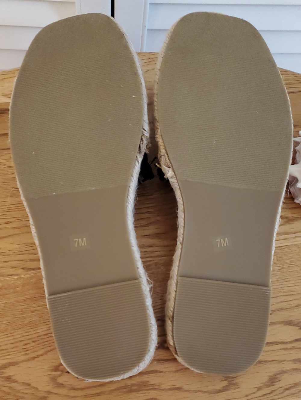 Beach by Matisse "KOKO" Raffia Sandals Slides Black/Tan Neutral, Size 7 Medium - Picture 8 of 10